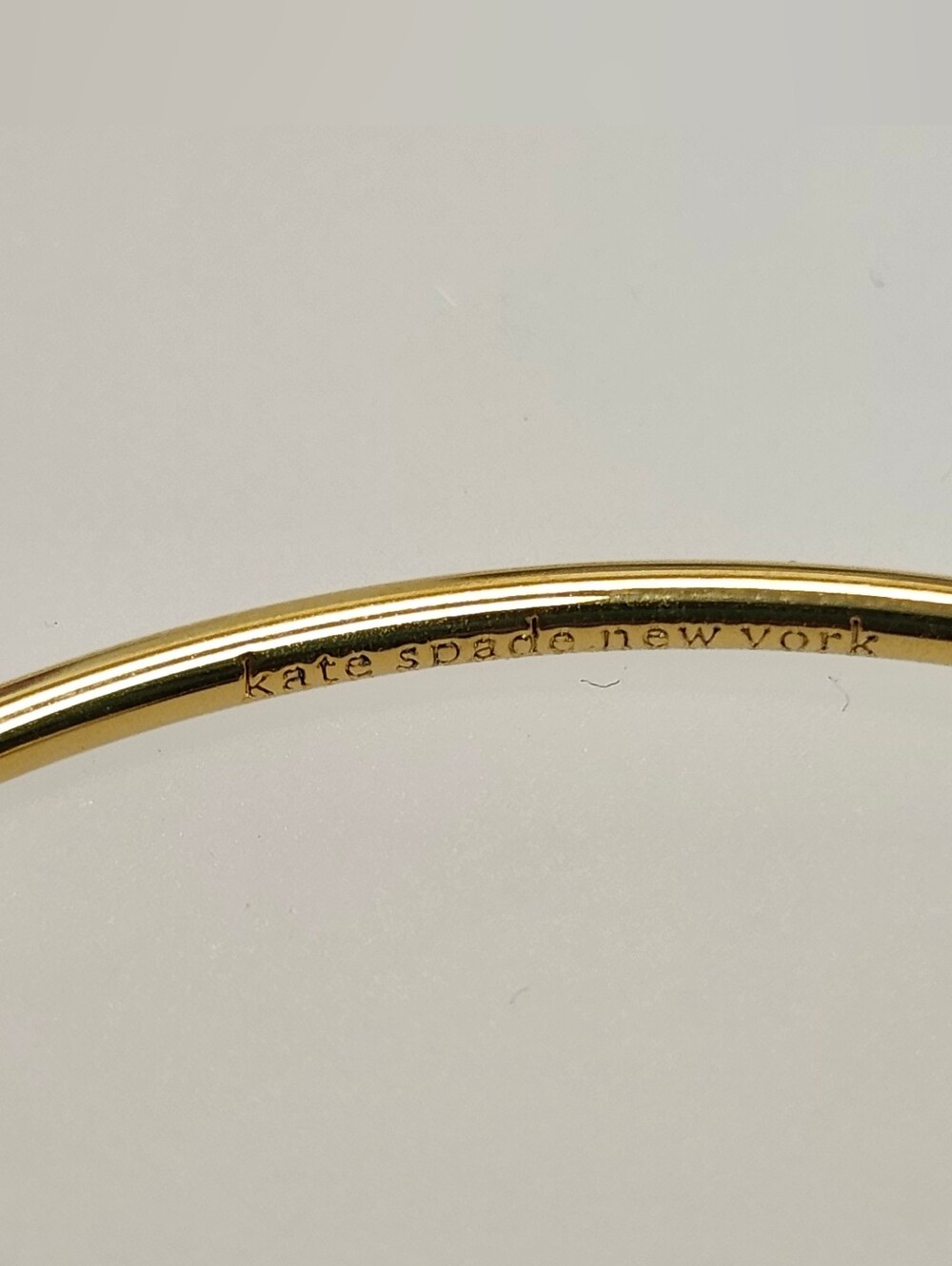 NWT Kate Spade Gold-Tone Flower Faux Pearl Cuff Bracelet - Picture 2 of 6